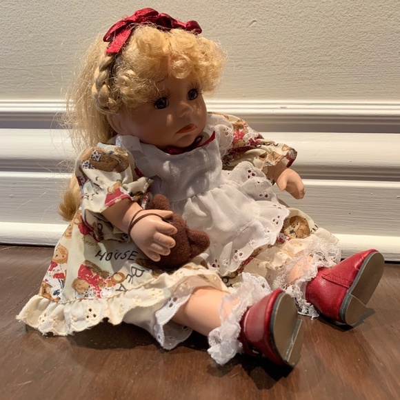 Collectible Doll - Picture 7 of 10